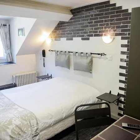 Logis Le Saint Hubert 하이베