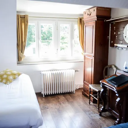 Logis Le Saint Hubert 2*