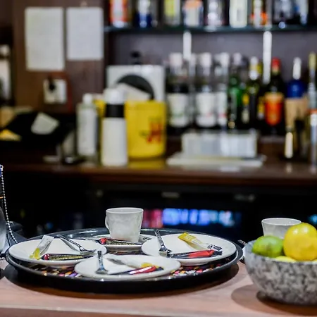 Ξενοδοχείο Logis Le Saint Hubert 2*